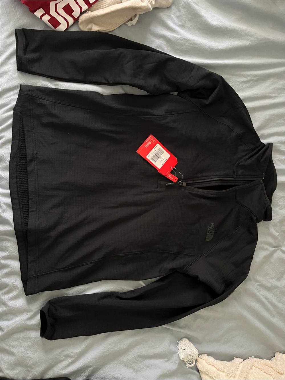 The North Face Men's Black Half-Zip Performance Pullover